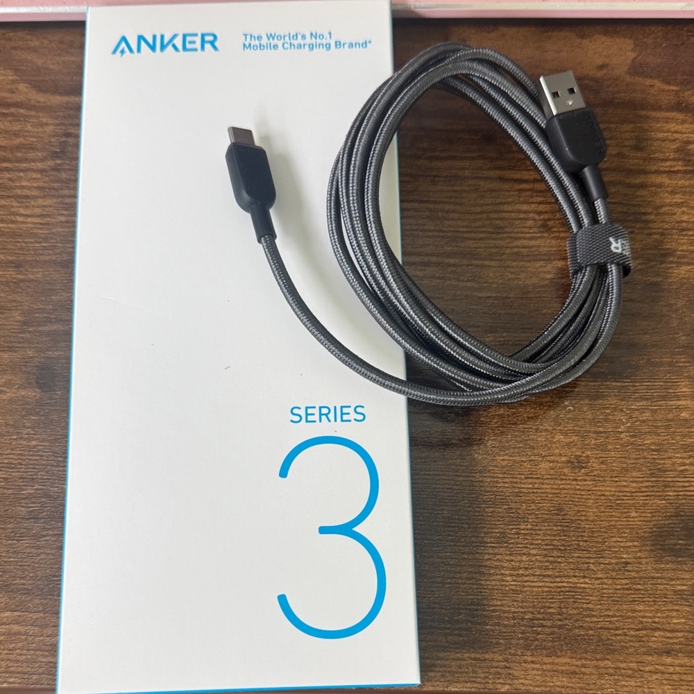 Anker Series 3 Black Brand New